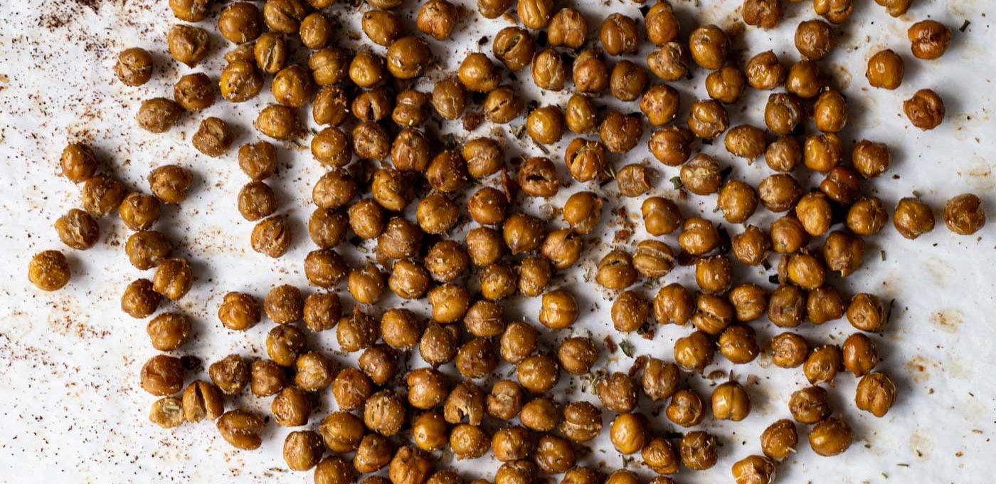 Rosemary garlic roasted chickpeas