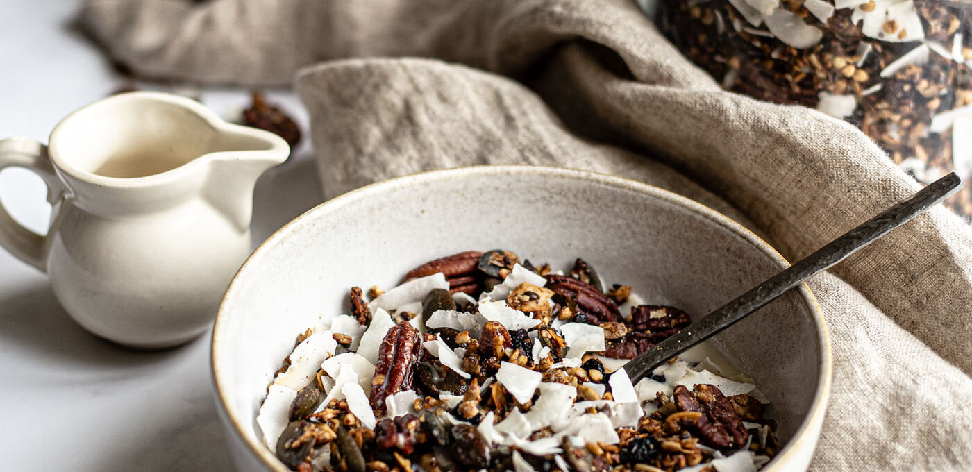 Blueberry pie granola recipe