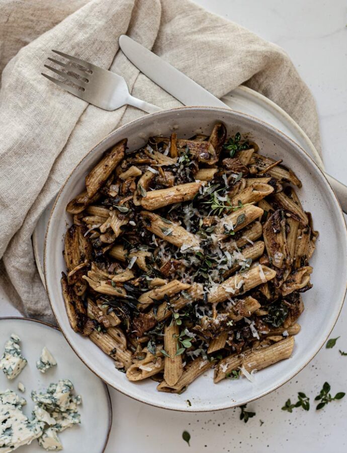 Winter chanterelle pasta with blue cheese